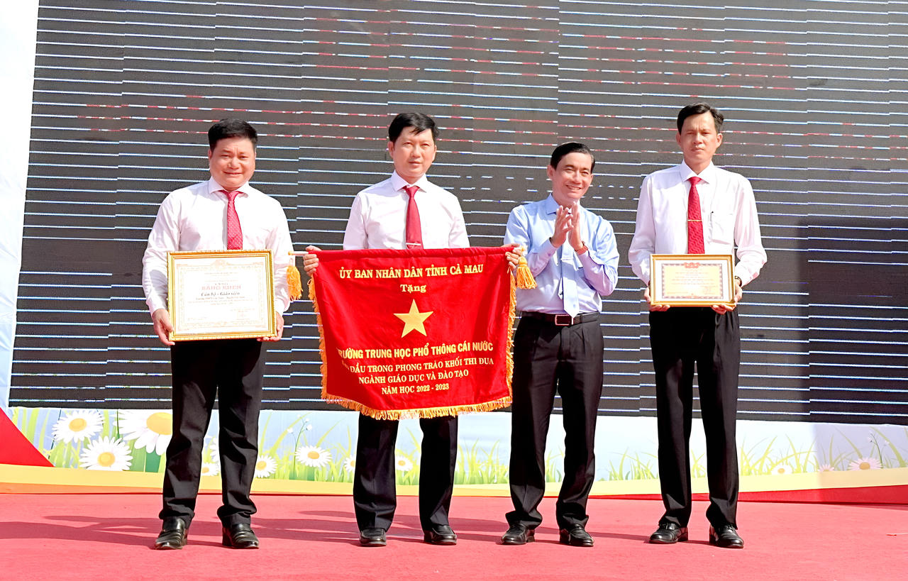 40 năm thành lập trường THPT Cái Nước