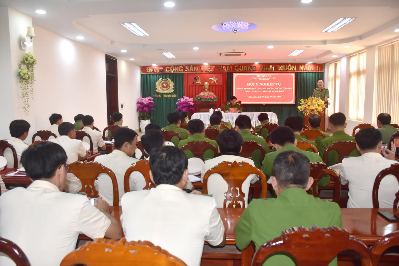 Muôn kiểu trộm cắp thiết bị, vật tư ngành điện