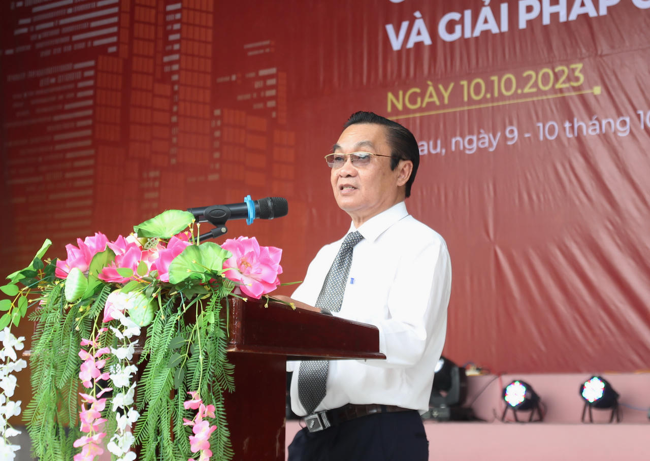 Cà Mau đứng đầu cả nước về thực hiện thủ tục hành chính, dịch vụ công trên môi trường mạng