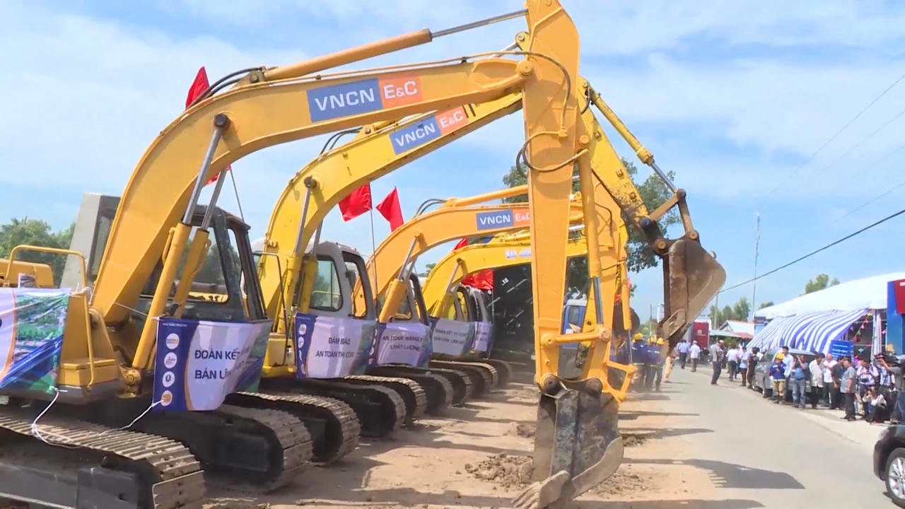 Hạ tầng giao thông Cà Mau khởi sắc 