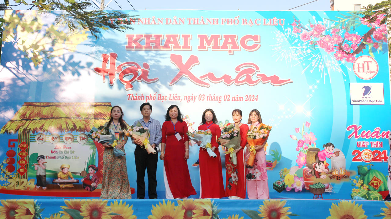 Tái hiện không gian chợ quê xưa tại Bạc Liêu