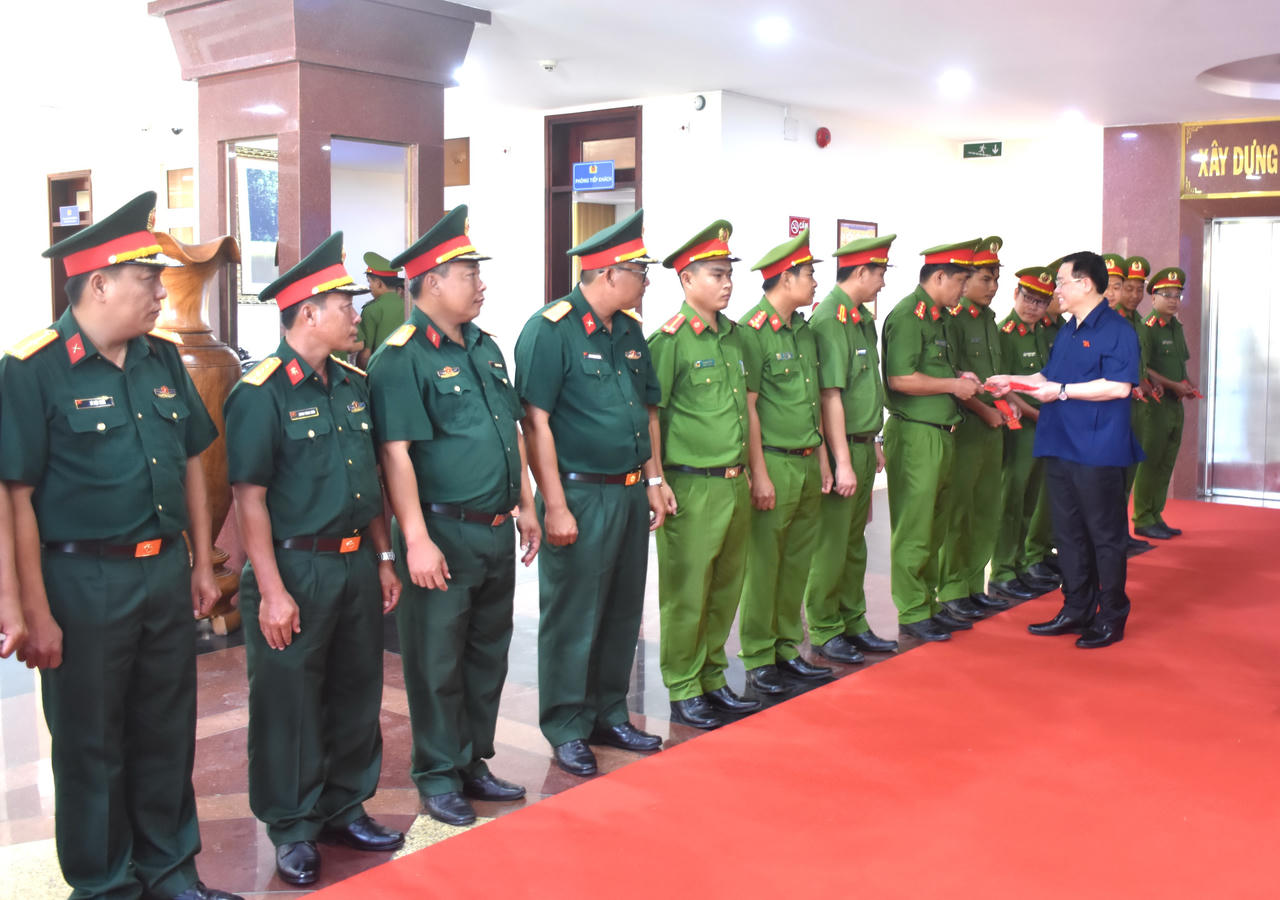 Bạc Liêu chăm lo Tết cho người nghèo, đối tượng chính sách