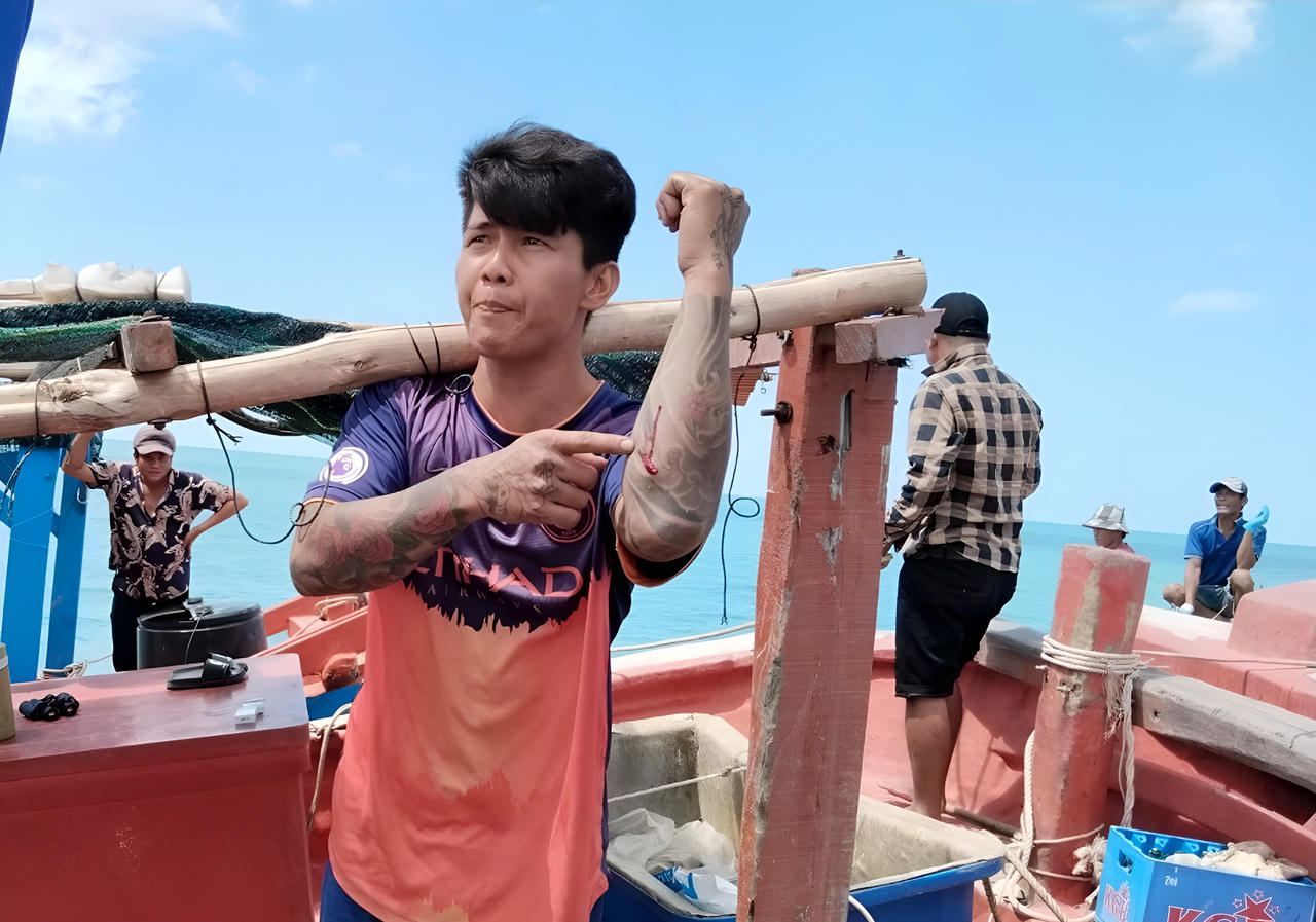Cà Mau: Xác minh vụ việc tranh chấp ngư trường trên biển có sử dụng súng bắn đạn chì 