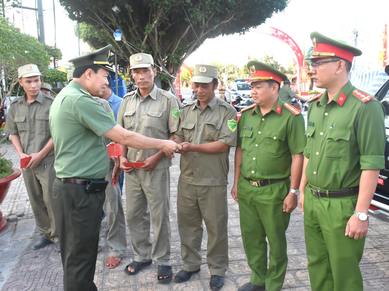 Bạc Liêu: “Những cánh tay nối dài” giữ bình yên cơ sở