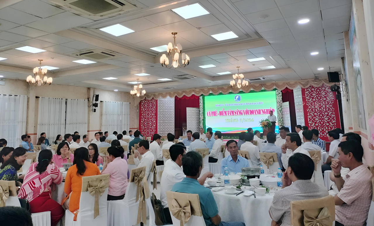 Bạc Liêu: Trao đổi, xử lý khó khăn, vướng mắc của doanh nghiệp