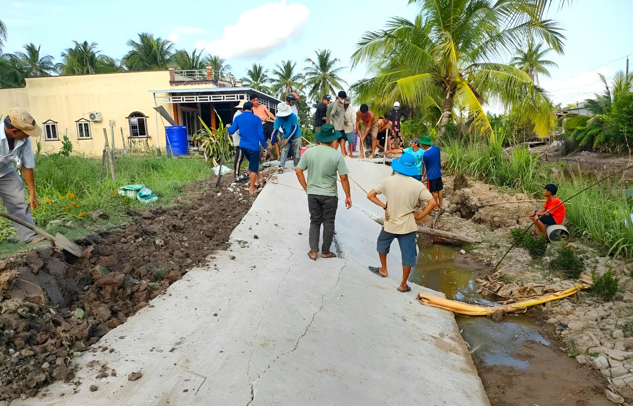 Sạt lở, sụt lún nghiêm trọng vùng ngọt hóa Cà Mau