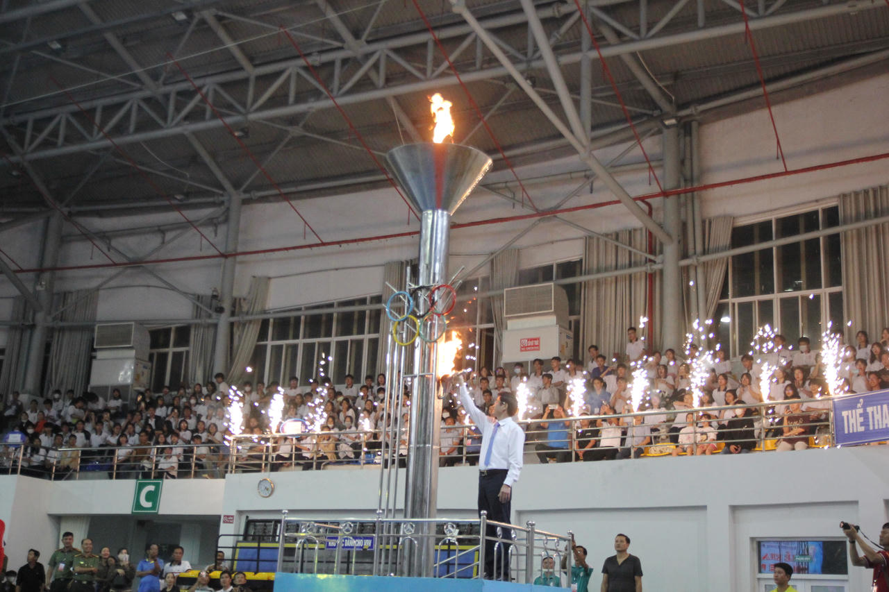 Gần 2.000 học sinh Bạc Liêu tranh tài Hội khỏe Phù Đổng