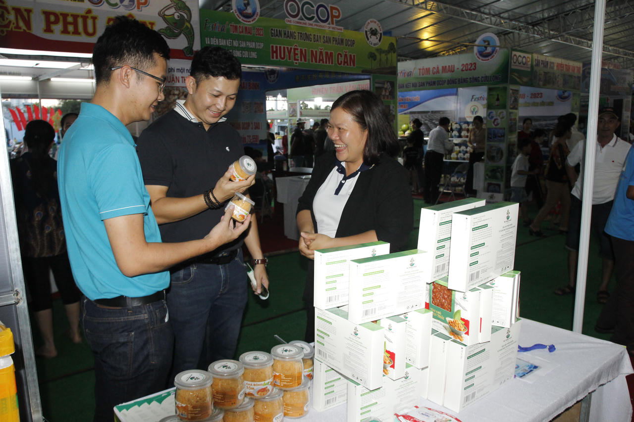 Thương mại điện tử Cà Mau thăng hạng