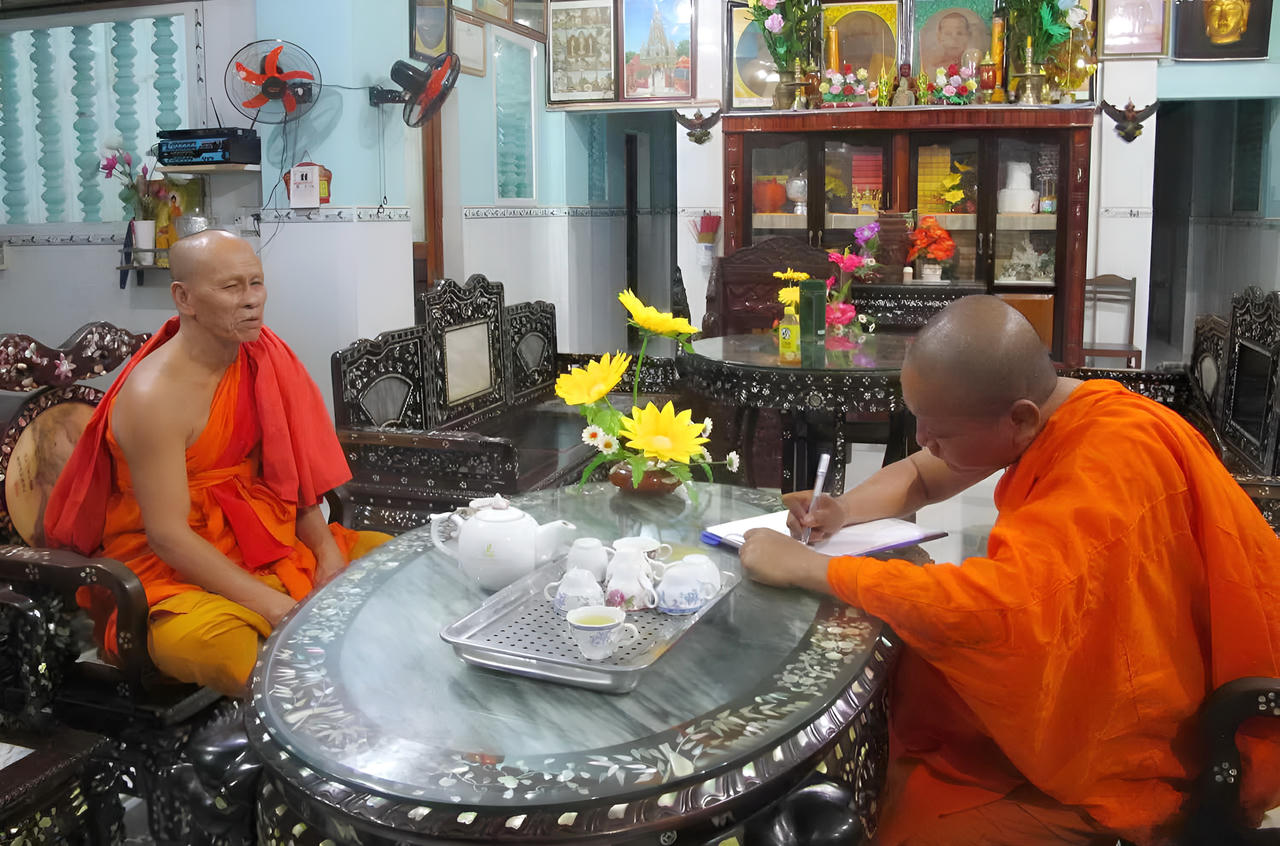 Vị sư hơn 30 năm "gieo" chữ cho con em ở phum sóc