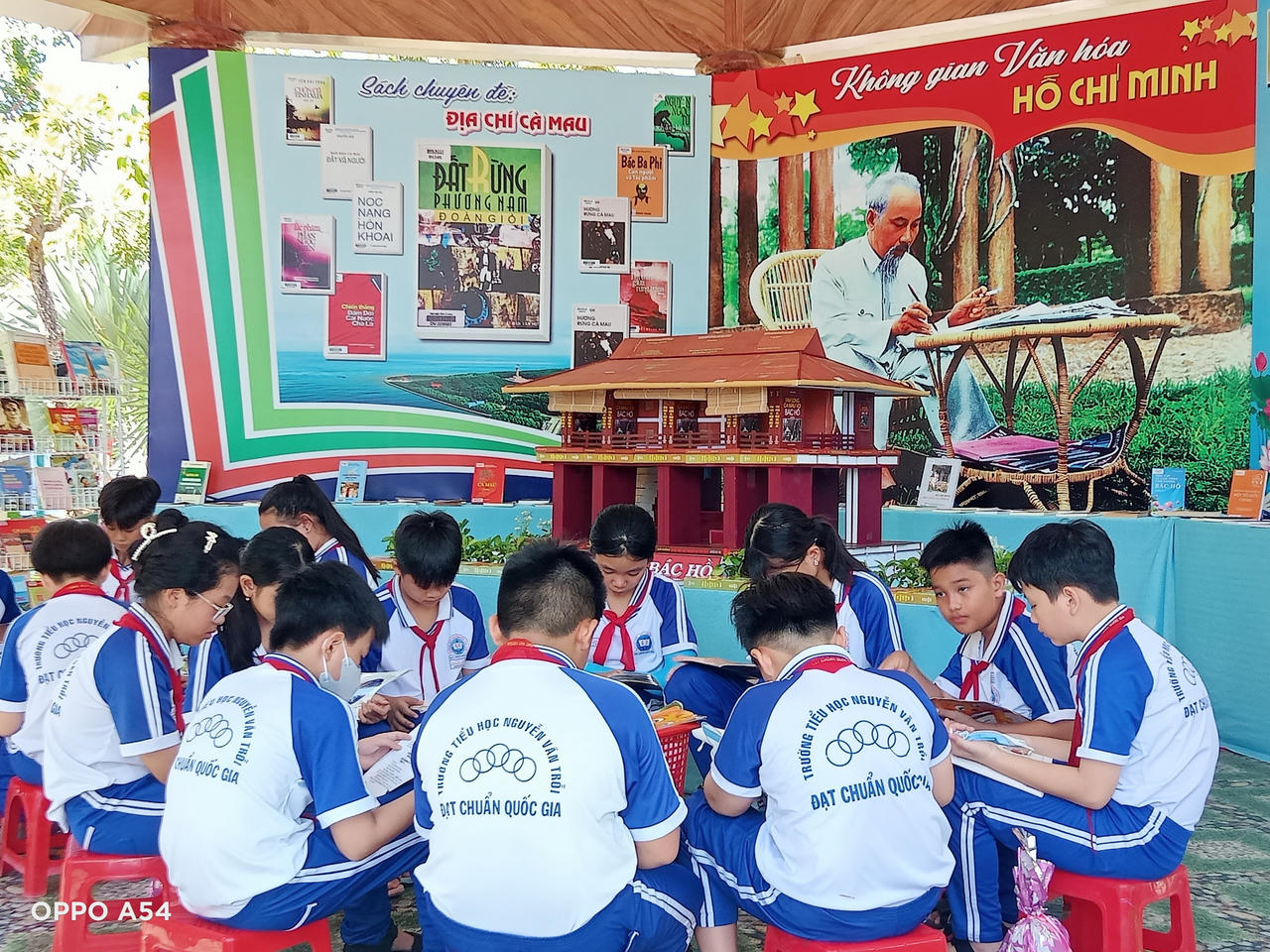 Ngày Sách và Văn hóa đọc tỉnh Cà Mau thu hút trên 3.000 lượt khách