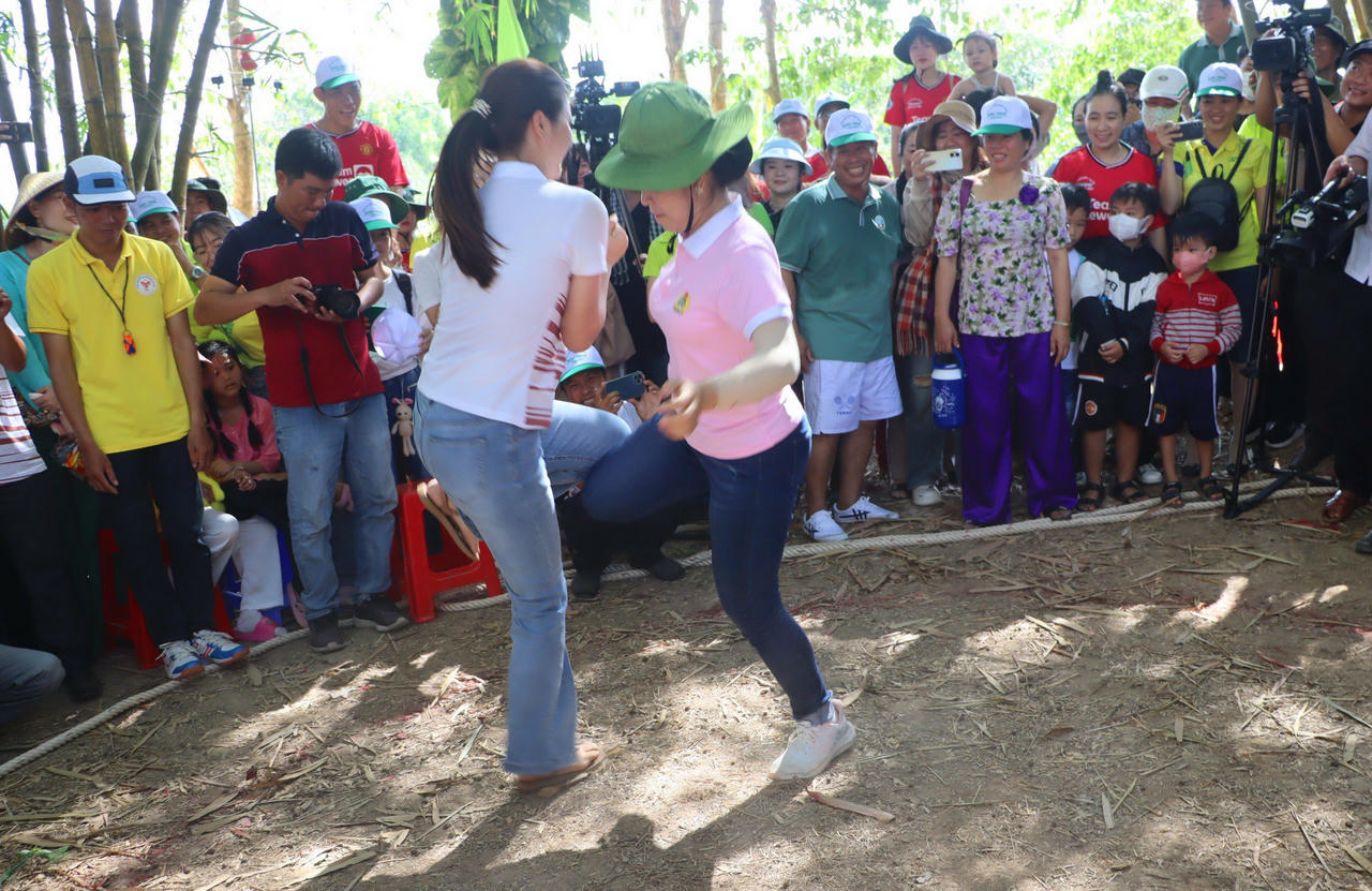 Sự kiện “Hương rừng U Minh” xây dựng hình ảnh phong phú, đa dạng về tiềm năng