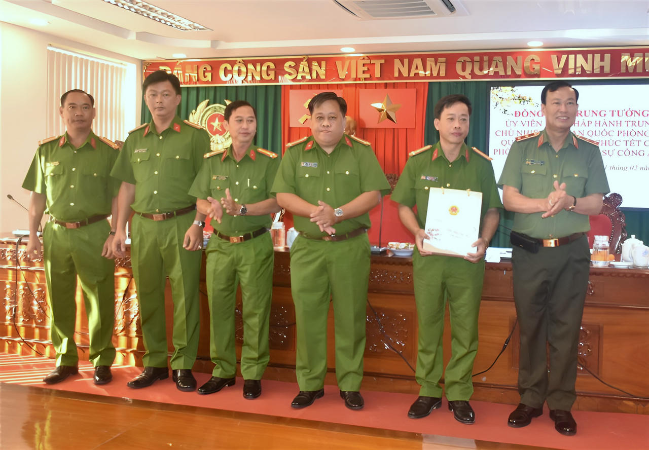 Đơn vị 'Anh hùng' của Công an Bạc Liêu