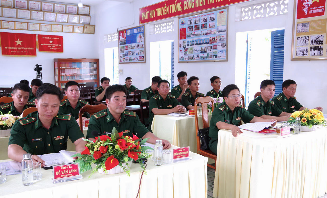 Biên phòng Sông Đốc, tỉnh Cà Mau: Nhiều tập thể, cá nhân được khen thưởng 