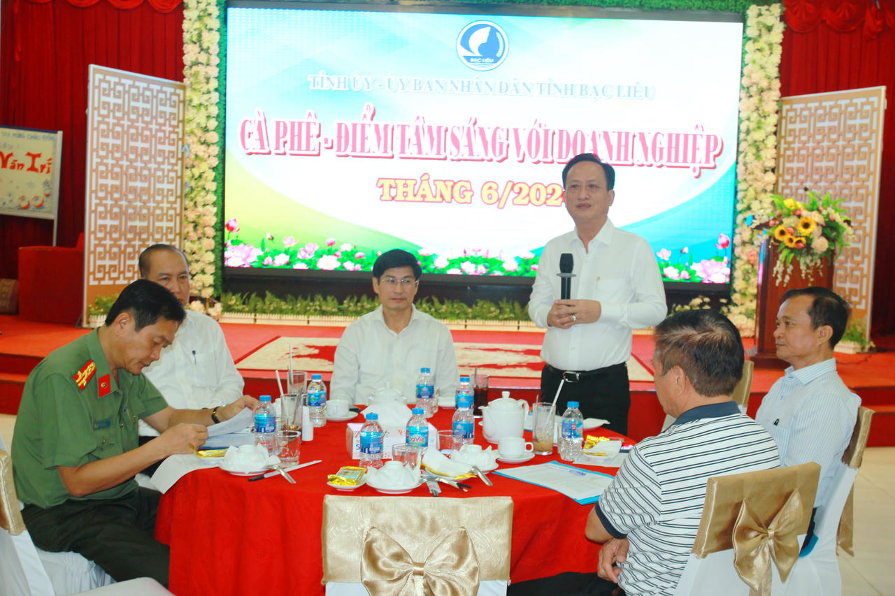 Lãnh đạo Bạc Liêu 'cà phê với doanh nghiệp' để 'khơi thông' sản xuất, kinh doanh