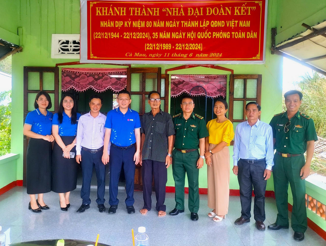 Bộ đội Biên phòng Cà Mau bàn giao 'Nhà Đại đoàn kết' ở khu vực biên giới biển