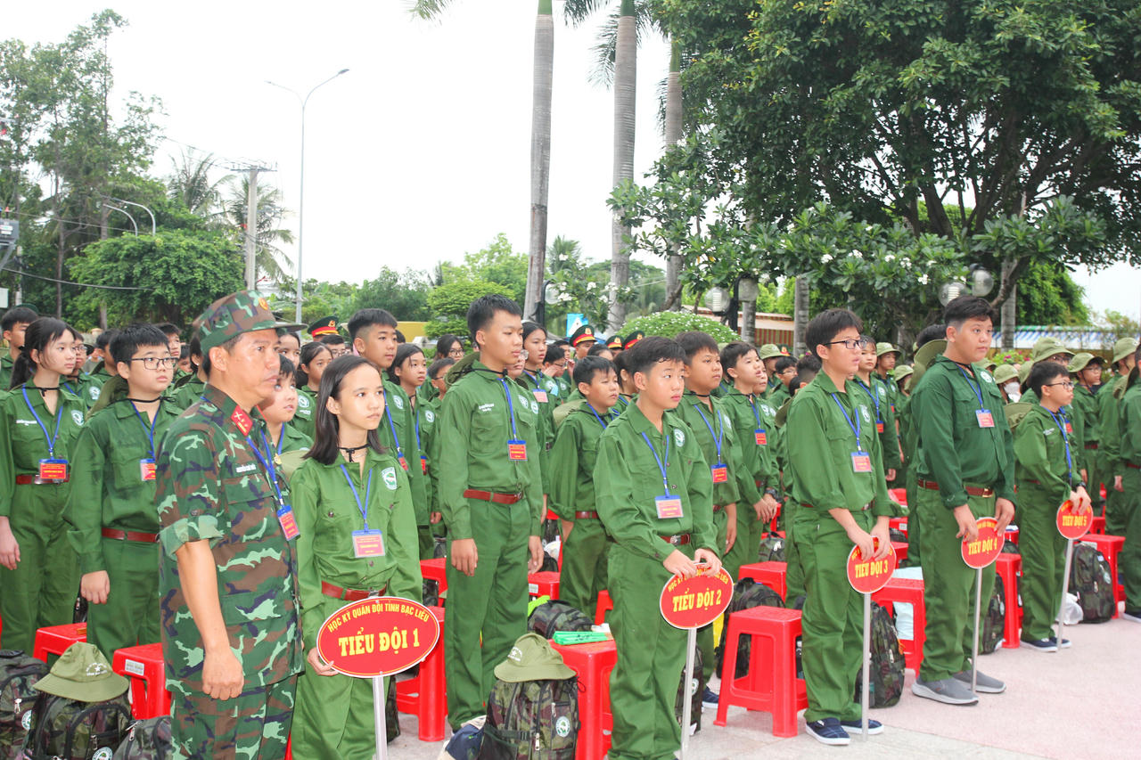 100 “Chiến sĩ nhí” ở Bạc Liêu xuất quân tham gia Học kỳ trong quân đội 