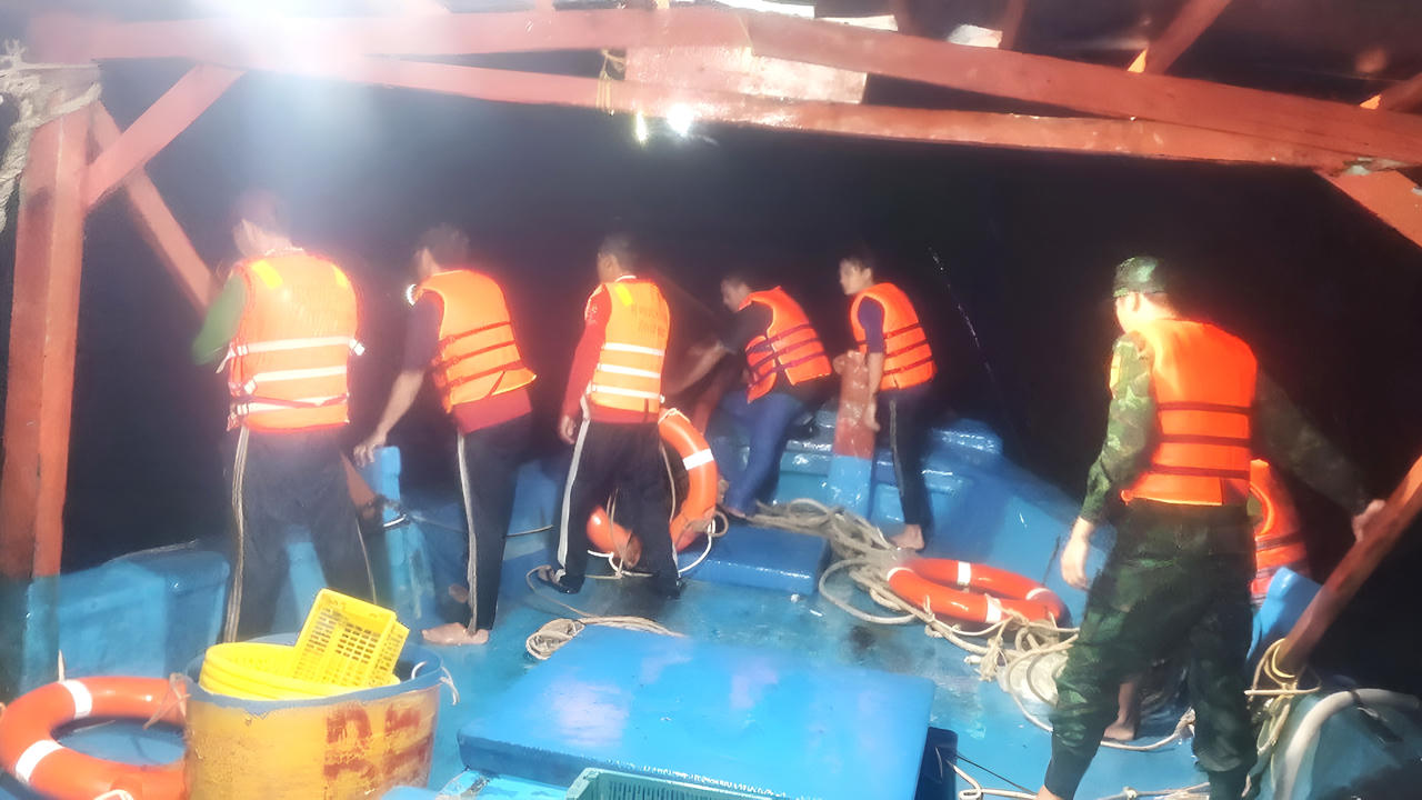 Biên phòng Cà Mau - nơi ngư dân nương tựa an tâm bám biển