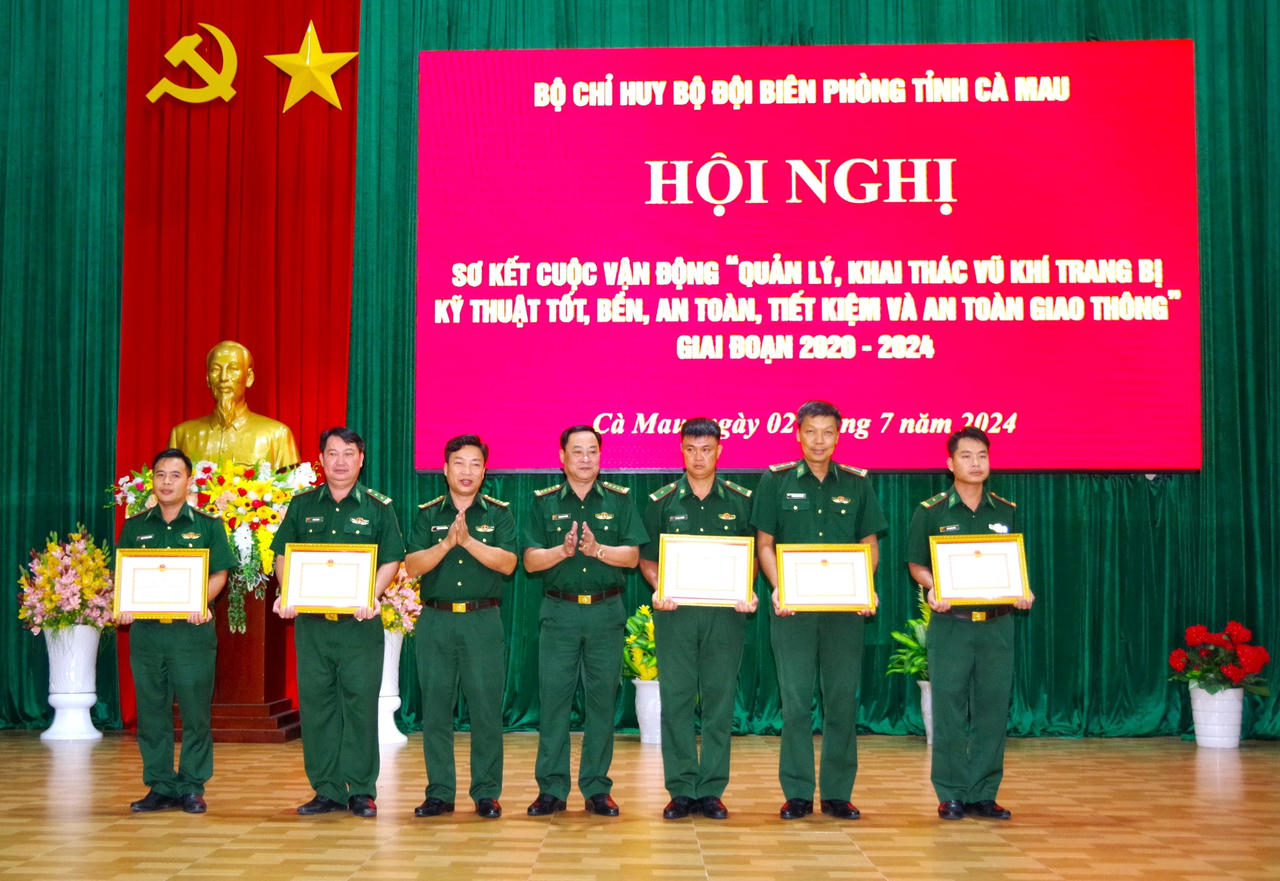 Bộ đội Biên phòng Cà Mau thực hiện tốt Cuộc vận động 50