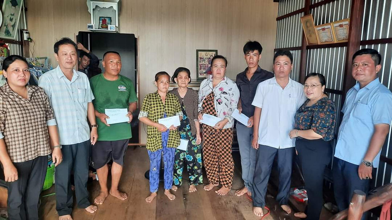 Tiếp tục sạt lở nhiều nhà dân ở Đất Mũi tỉnh Cà Mau