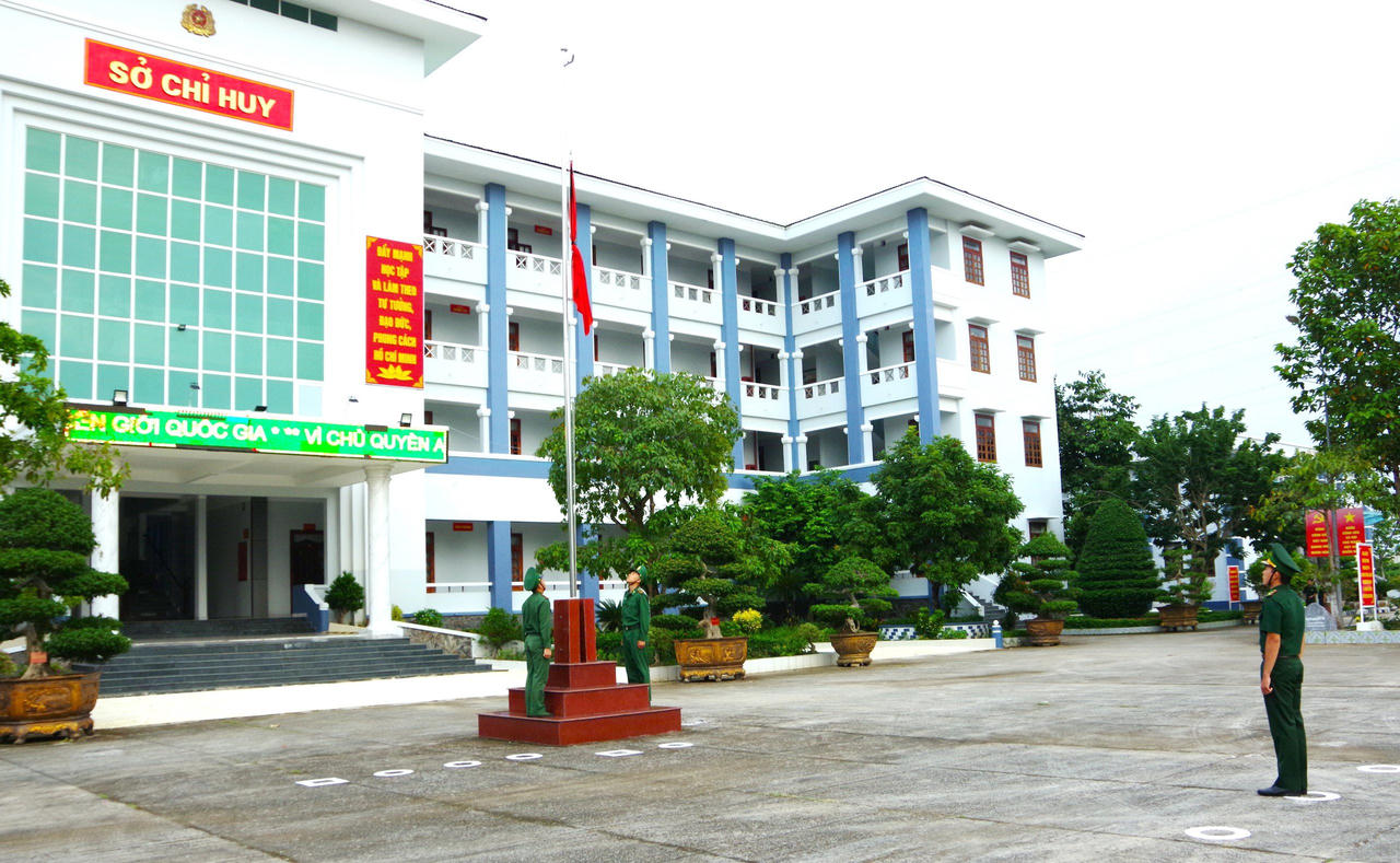 Cà Mau - Bạc Liêu: Treo cờ rủ để tưởng nhớ Tổng Bí thư Nguyễn Phú Trọng