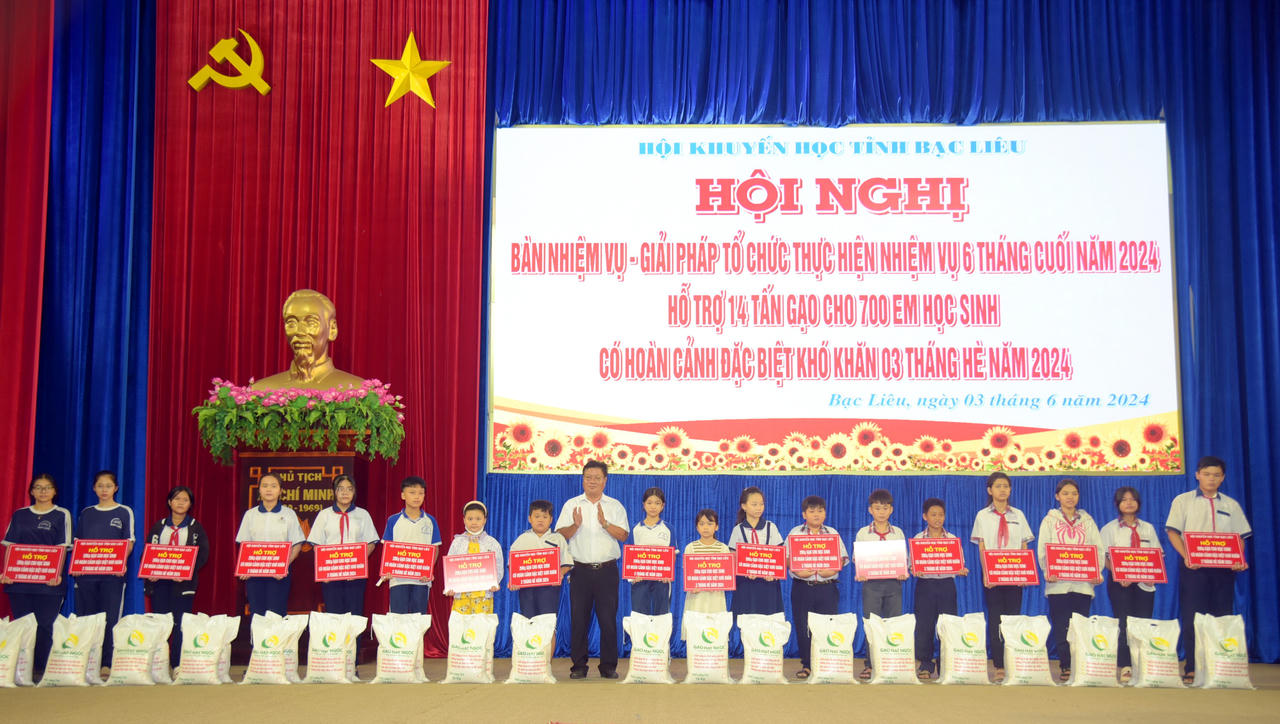 Kỳ vọng, tin tưởng sự nghiệp khuyến học, khuyến tài ở Bạc Liêu