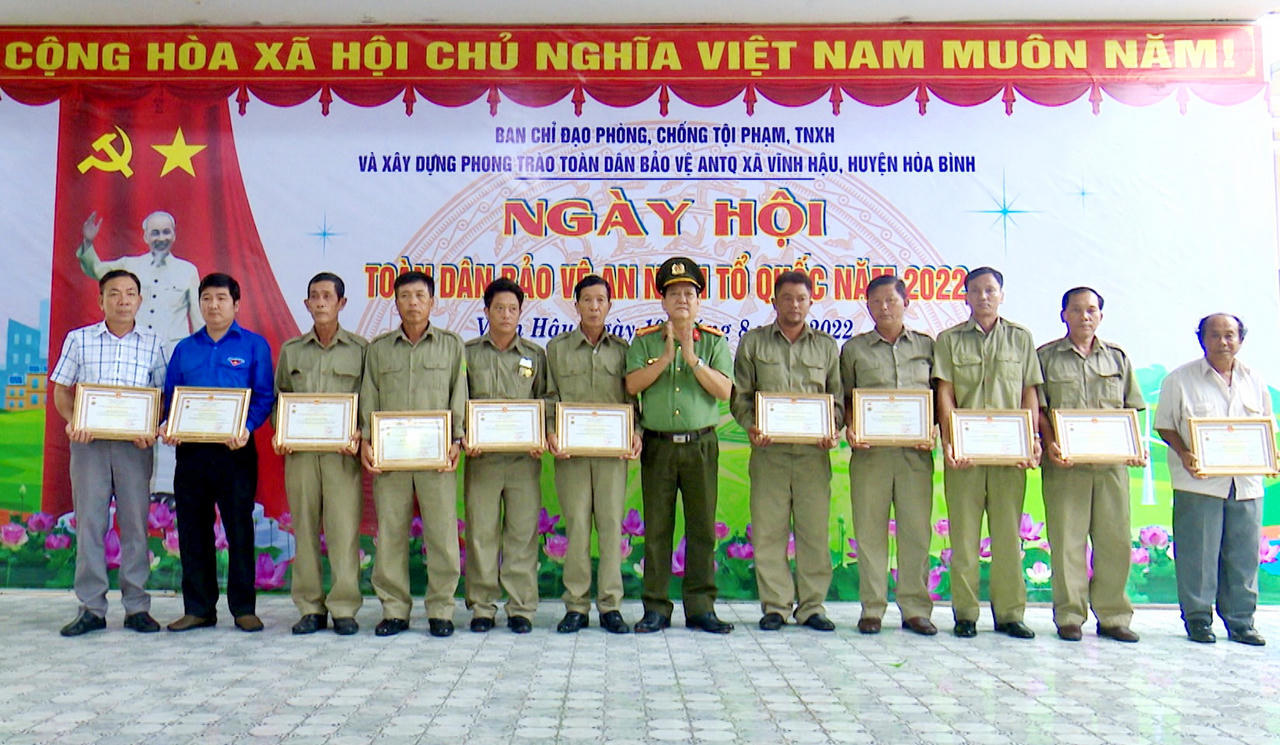 Phát huy vai trò nhân dân trong phong trào toàn dân bảo vệ an ninh Tổ quốc ở Bạc Liêu