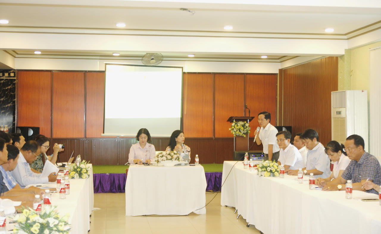 Cà Mau: Hướng đến thí điểm mô hình điểm hỗ trợ pháp luật cộng đồng miễn phí