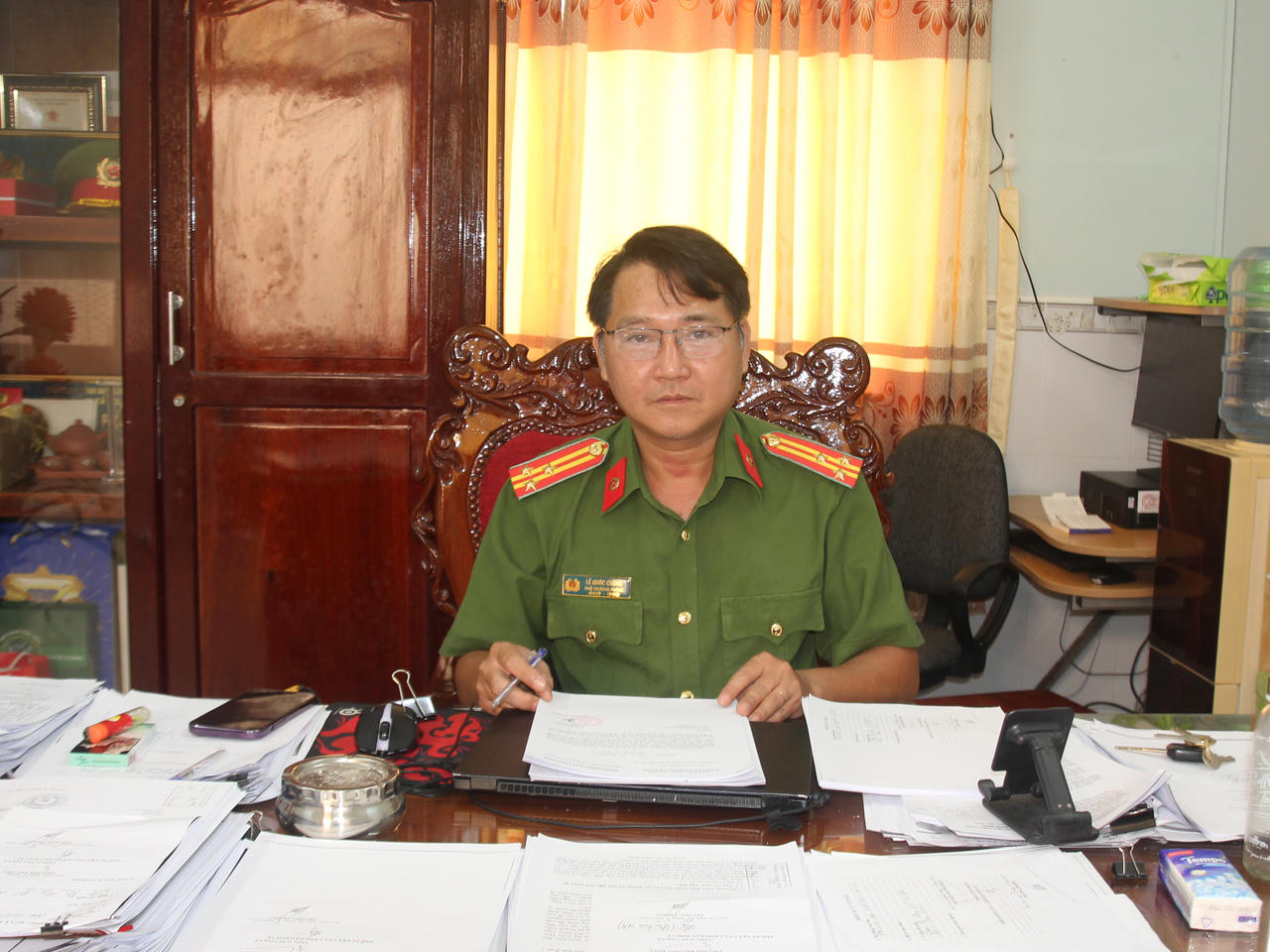 Công an Bạc Liêu tăng ca, tăng giờ làm đẩy nhanh thu nhận hồ sơ cấp căn cước