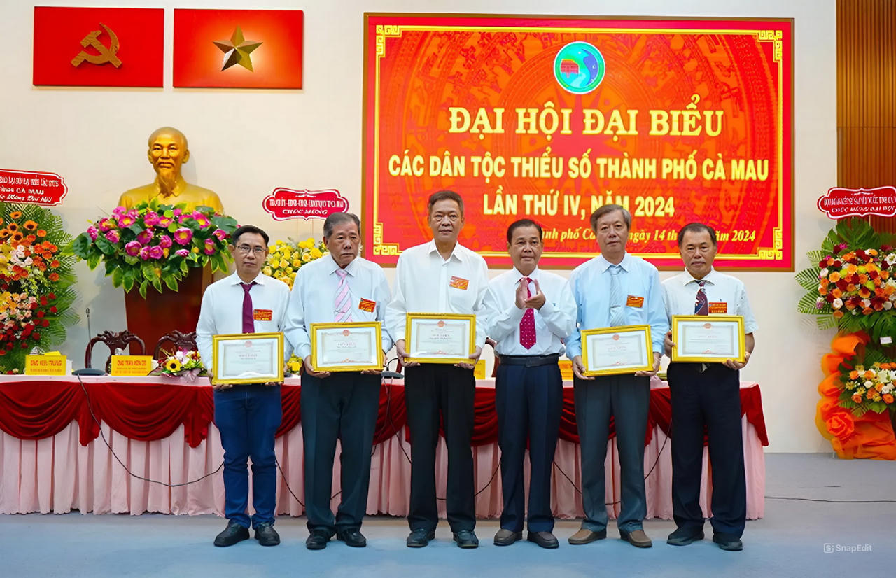 TP Cà Mau nỗ lực thu hẹp khoảng cách mức sống đồng bào các dân tộc