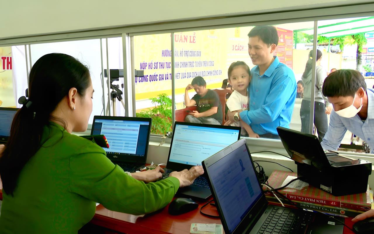 Bạc Liêu đẩy nhanh tiến độ cấp Căn cước cho trẻ em