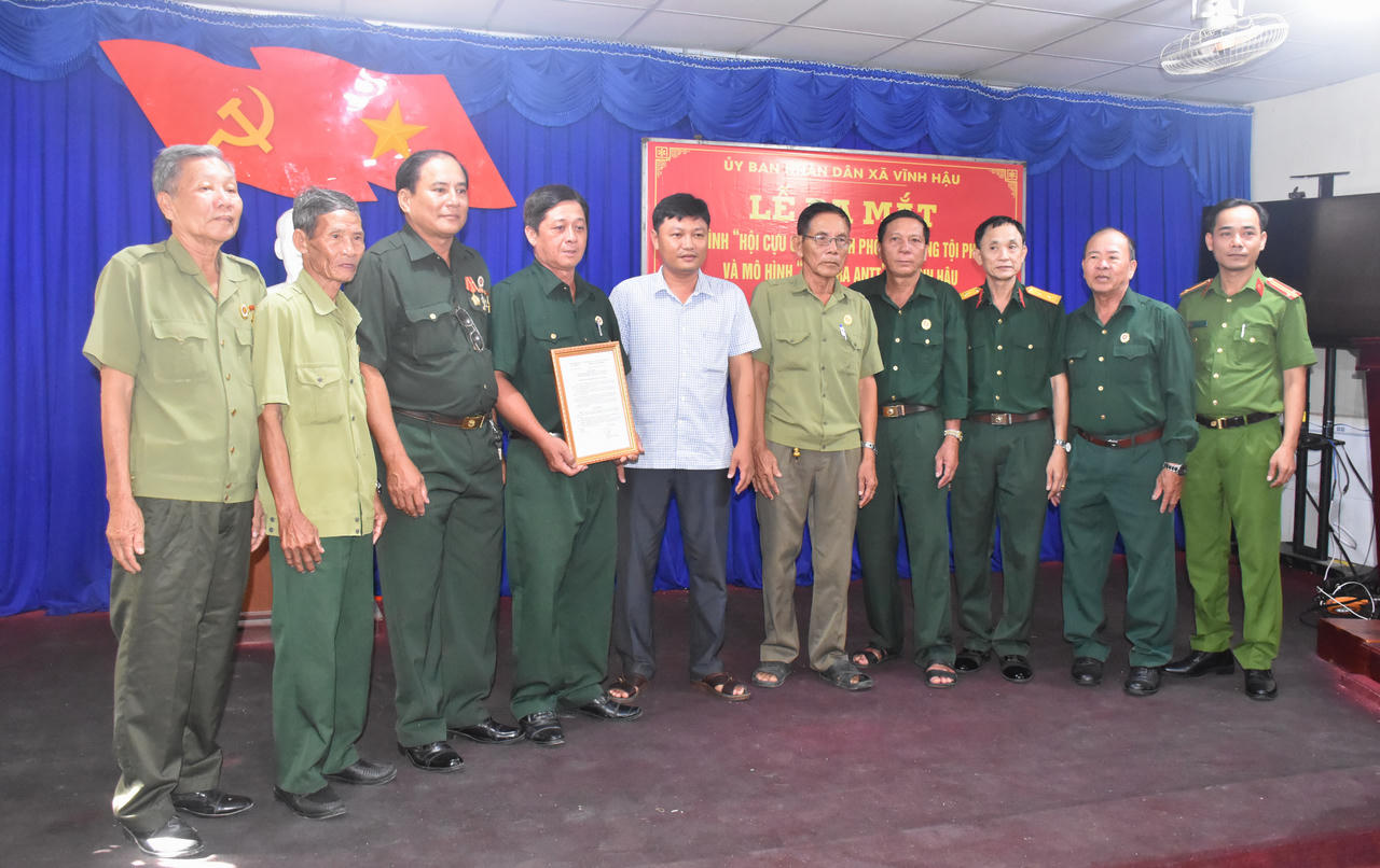 Mỗi xã ít nhất 8 Công an chính quy