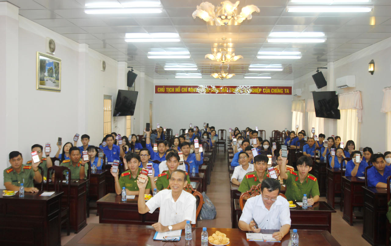 Bạc Liêu phát động cuộc thi trực tuyến “Tìm hiểu pháp luật về nông thôn mới và chuẩn tiếp cận pháp luật”