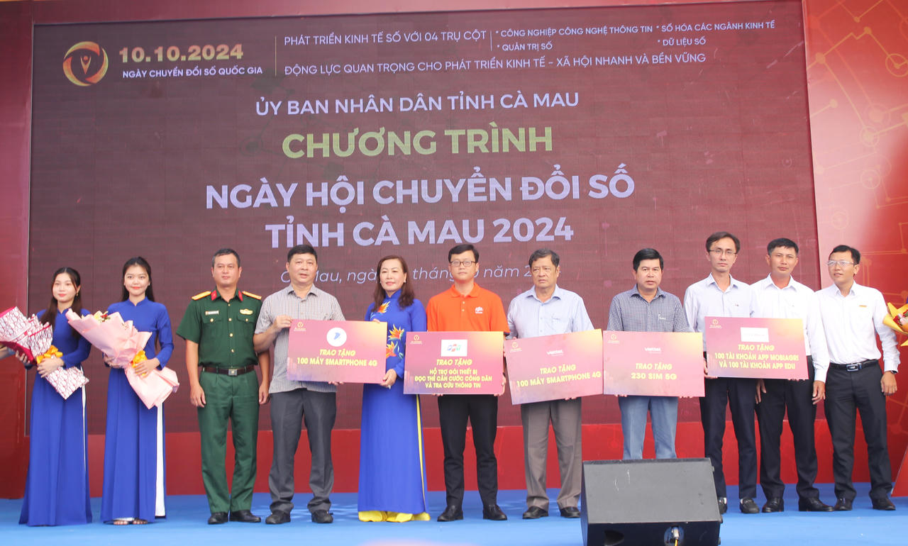 Cà Mau: Lan tỏa thông điệp, nhận thức về Chuyển đổi số 