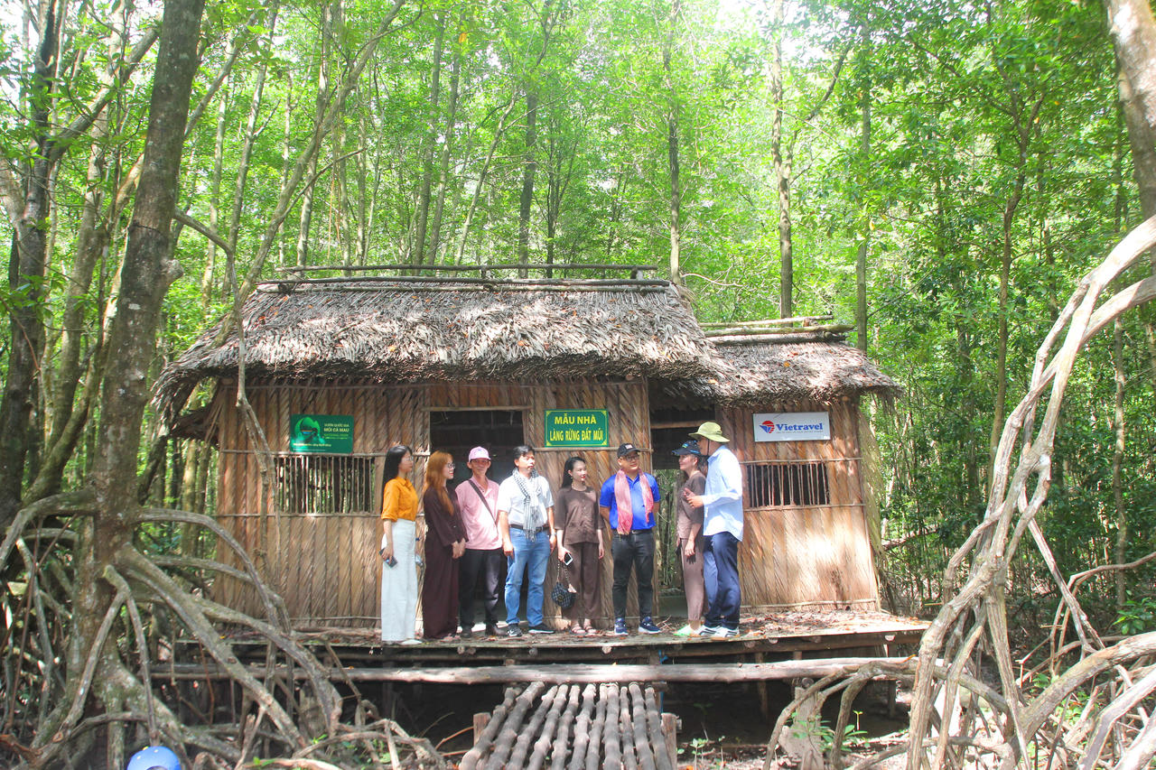 9 tháng, tỉnh Cà Mau đón hơn 1,6 triệu lượt khách du lịch