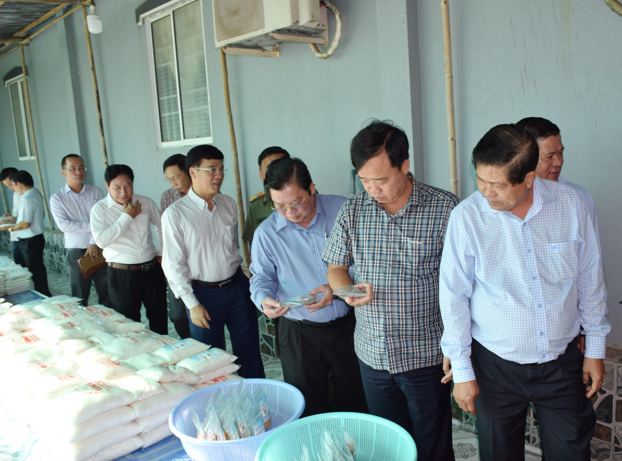 Huyện Đông Hải (Bạc Liêu) phấn đấu từng bước đạt tiêu chí nâng lên thị xã