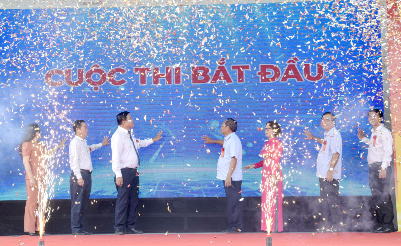 Khẳng định vai trò của Ngày Pháp luật Việt Nam trong phát triển xã hội