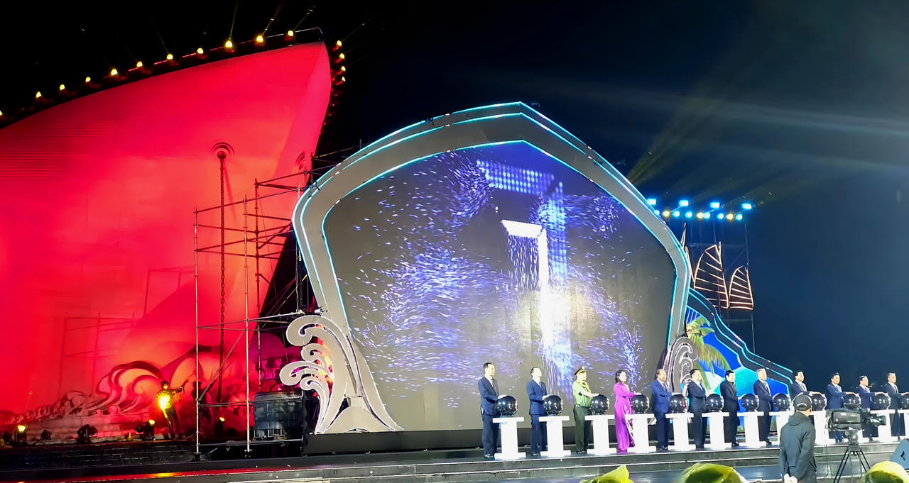 Cụm tượng đài kỷ niệm Chuyến tàu Tập kết ra Bắc tại Cà Mau được công nhận di tích Quốc gia