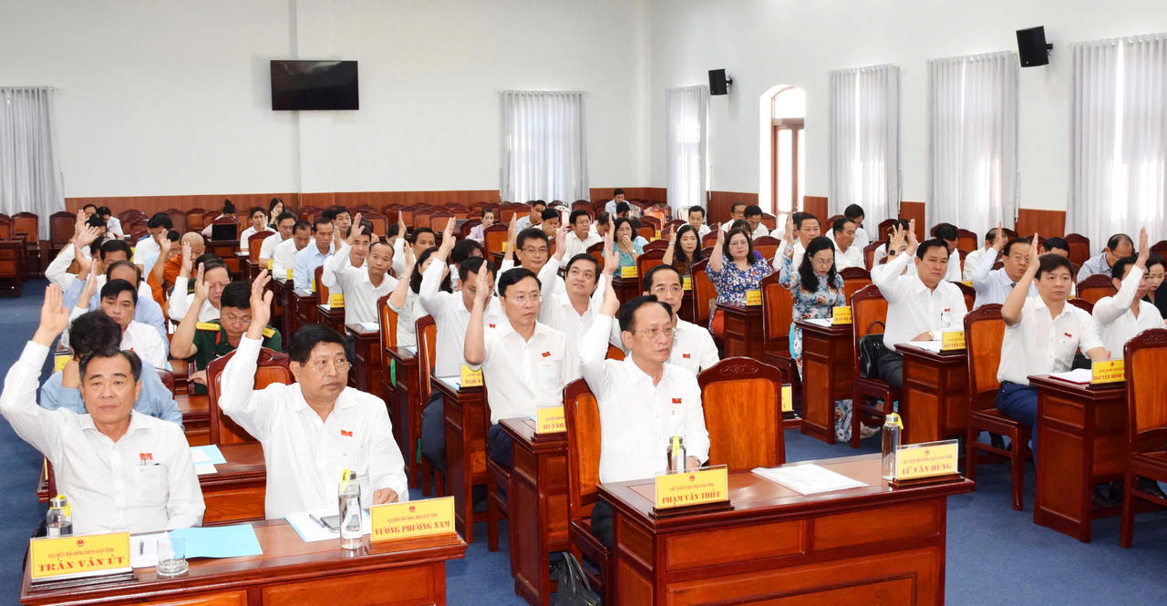 Bạc Liêu thông qua nhiều Nghị quyết quan trọng