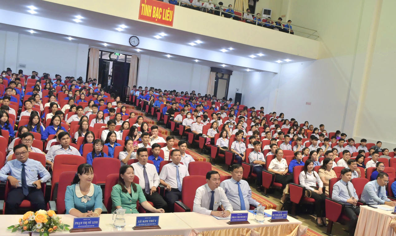 Bạc Liêu: Tuyên dương học sinh, sinh viên tiêu biểu trong các phong trào