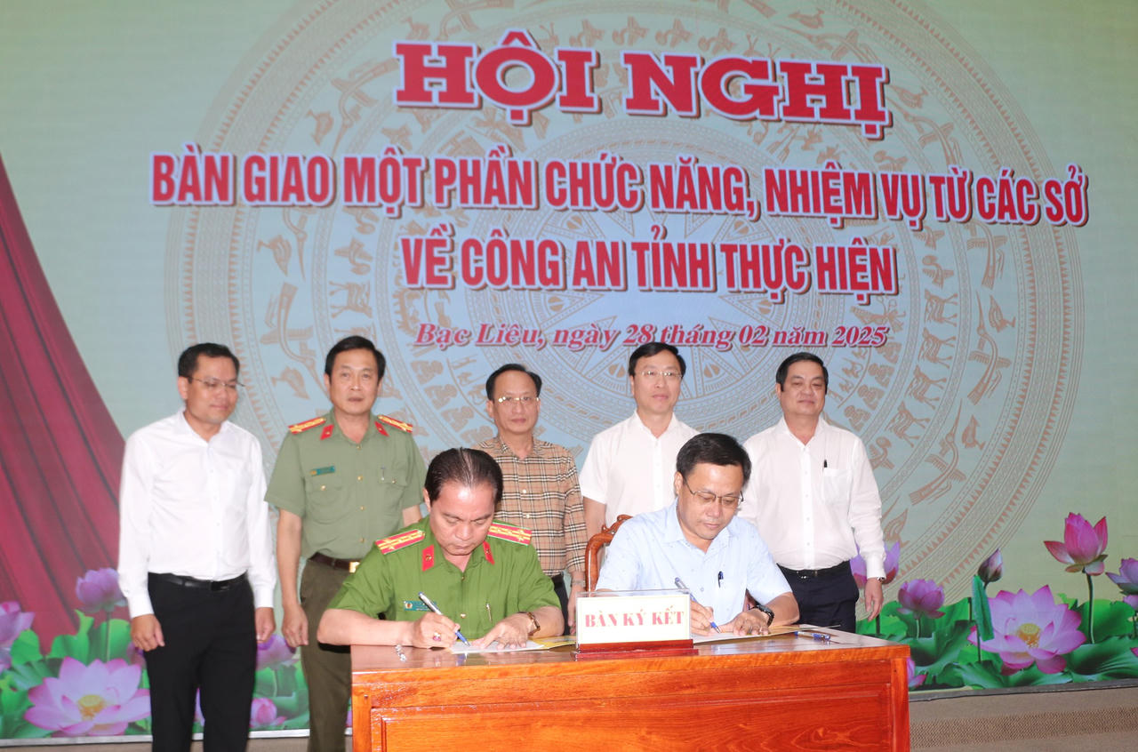 Công an tỉnh Bạc Liêu tiếp nhận nhiệm vụ, công tác quản lý Nhà nước từ các Sở