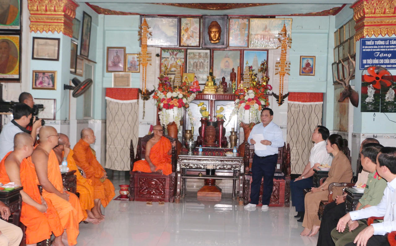 Bộ Dân tộc và Tôn giáo cùng lãnh đạo tỉnh Bạc Liêu chúc Tết Chôl Chnăm Thmây 