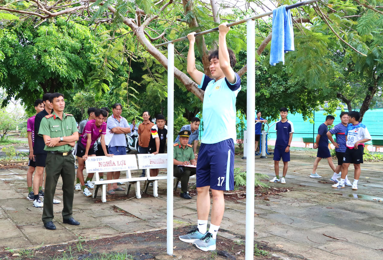 Công an Bạc Liêu tăng cường rèn luyện thể lực để bảo vệ an ninh Tổ quốc
