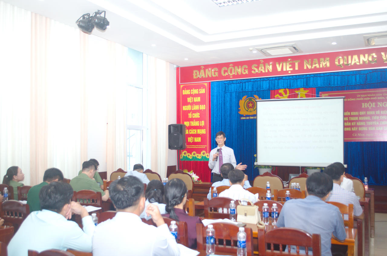 Cà Mau: Triển khai quy định về kiểm soát quyền lực, phòng, chống tham nhũng, tiêu cực trong công tác xây dựng pháp luật 