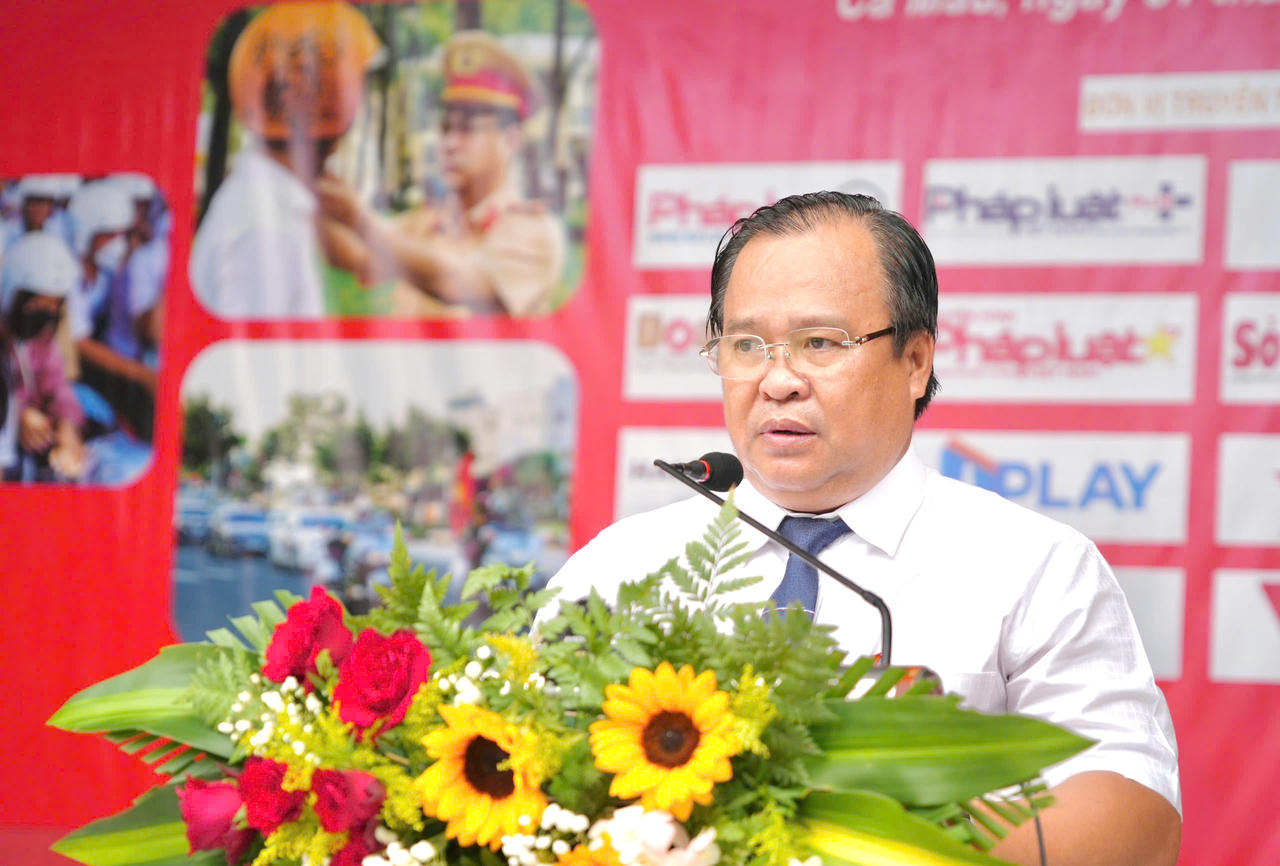 Báo Pháp Luật Việt Nam tuyên truyền pháp luật và ATGT học đường lần 3 tại Cà Mau