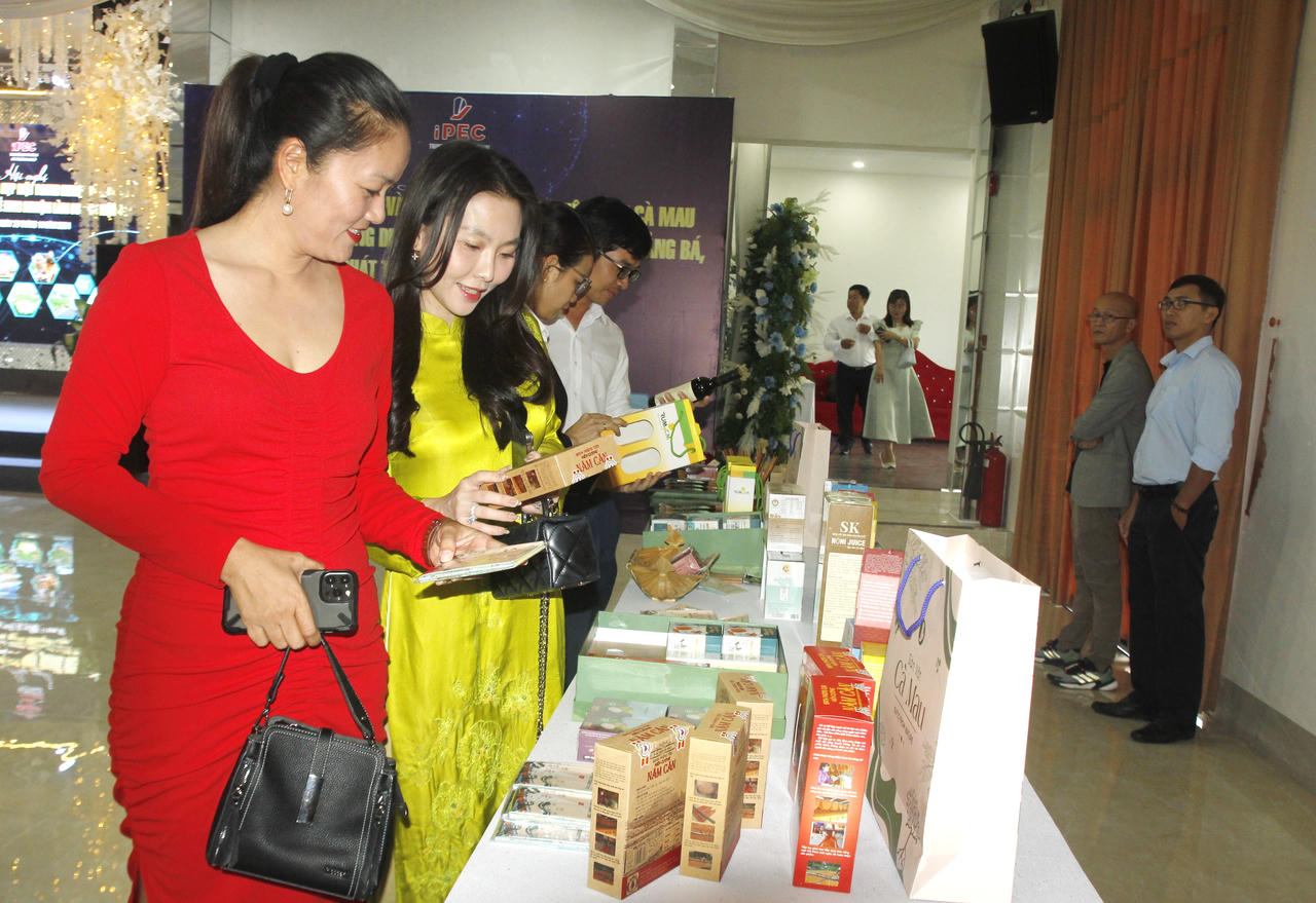 Tăng tốc phát triển du lịch Cà Mau 