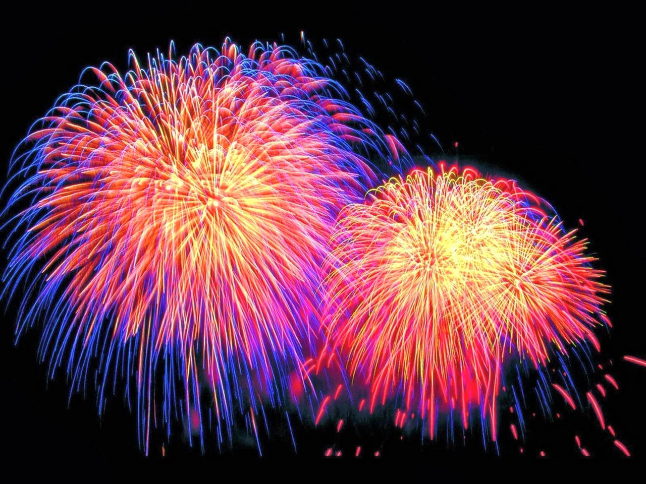 Cà Mau bắn pháo hoa chào mừng sự kiện hợp nhất tỉnh 