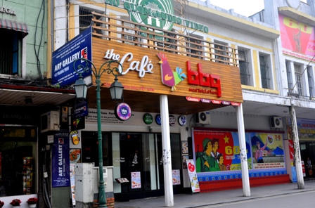 Cà phê Trung Nguyên "vắng bóng" tại các vị trí “vàng” ở Thủ đô