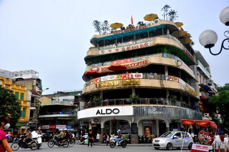 Cà phê Trung Nguyên "vắng bóng" tại các vị trí “vàng” ở Thủ đô