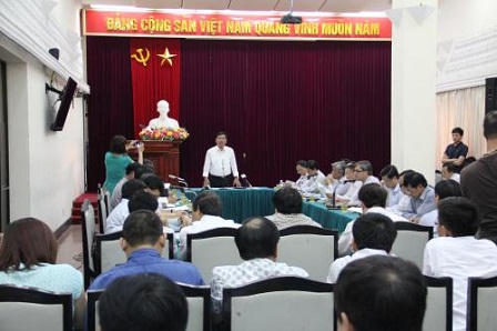 Bộ trưởng Đinh La Thăng "sờ gáy" nhiều dự án có dấu hiệu xuống cấp