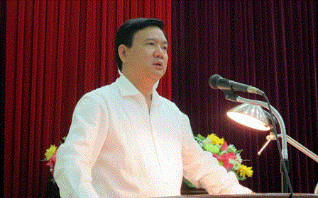 Bộ trưởng Đinh La Thăng "sờ gáy" nhiều dự án có dấu hiệu xuống cấp